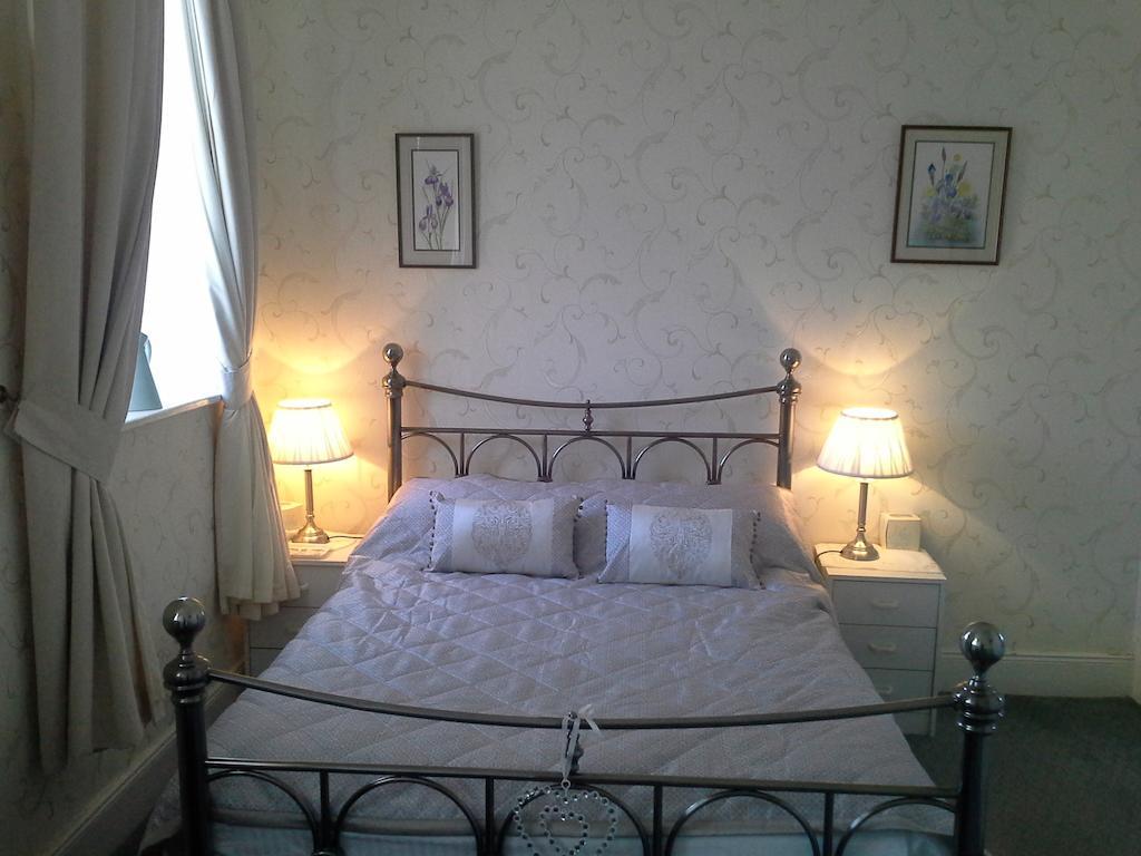 Green Bank Guest House Barrow-in-Furness Номер фото