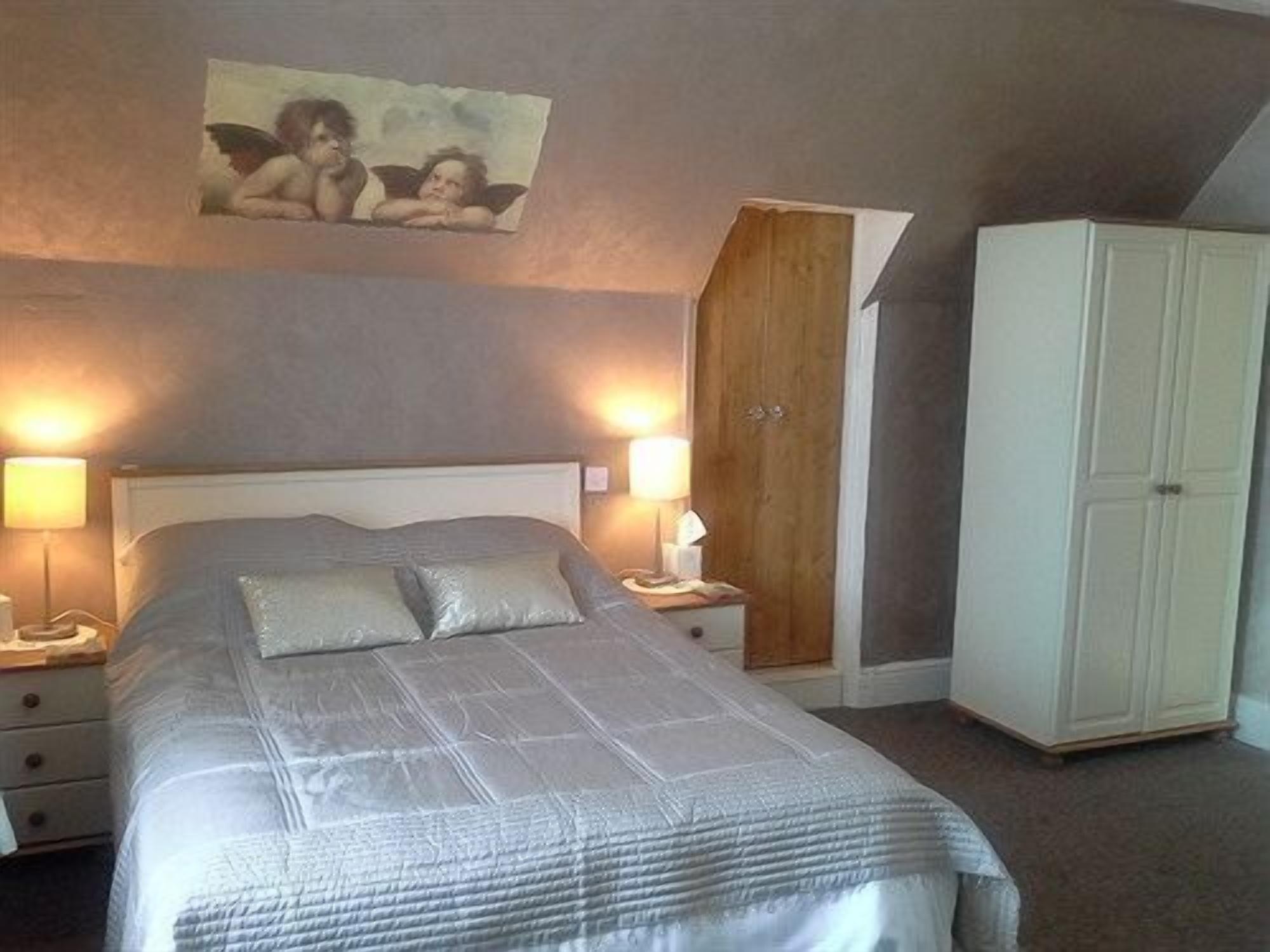 Green Bank Guest House Barrow-in-Furness Екстер'єр фото